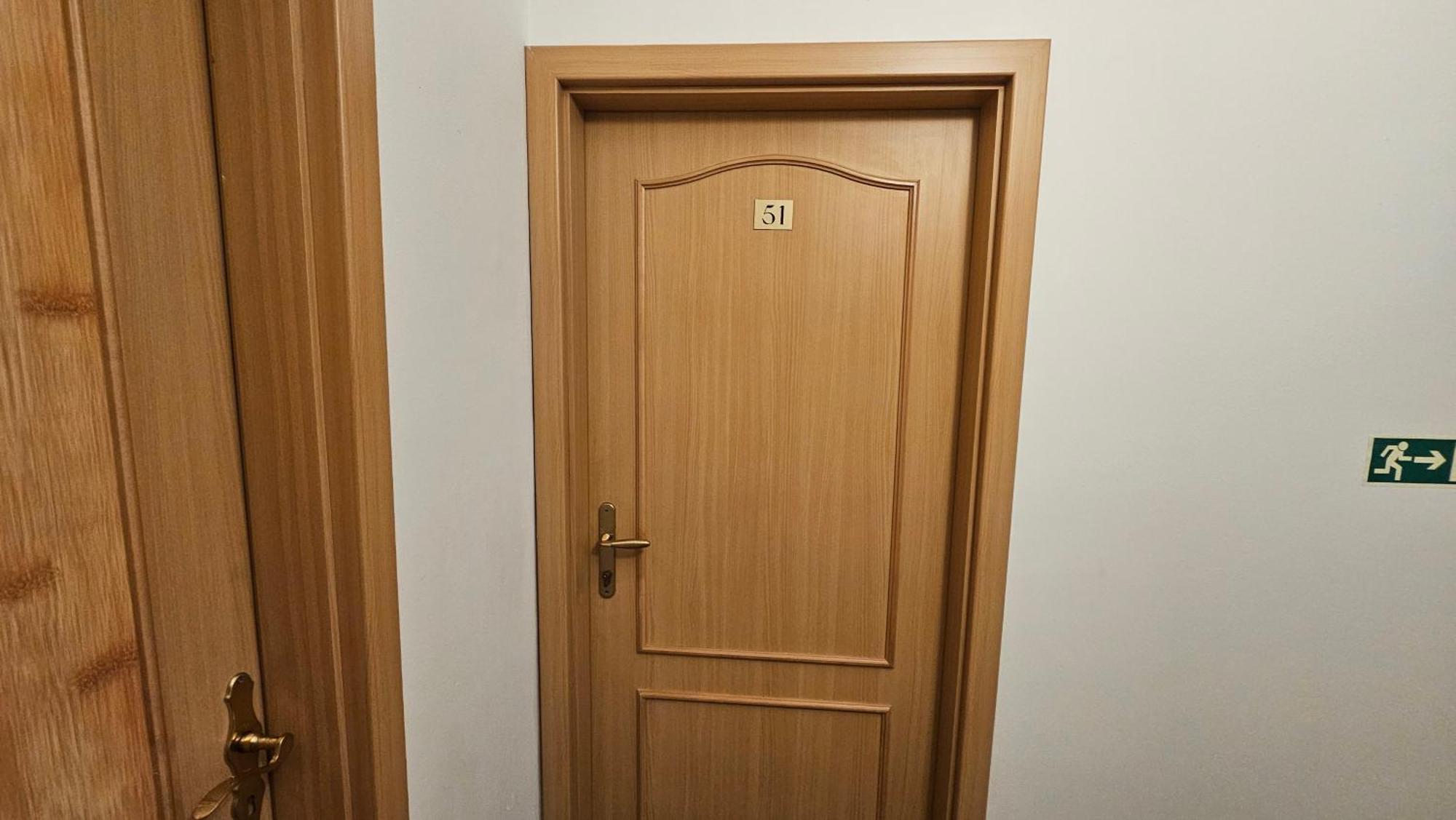 Hotel Opat كوتنا هورا المظهر الخارجي الصورة