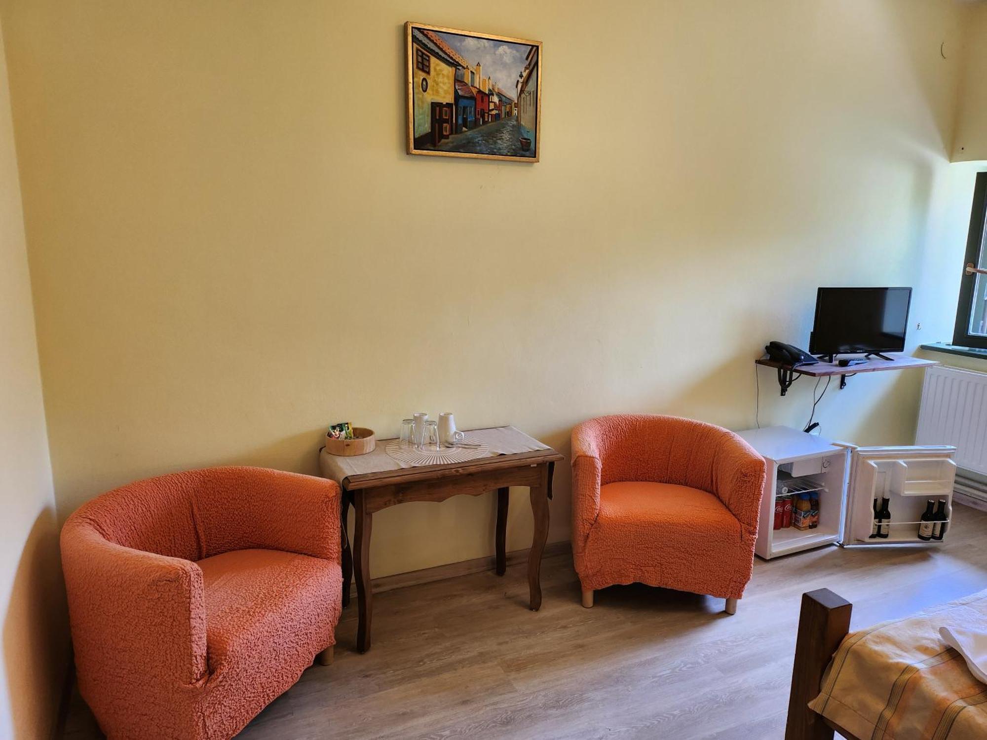 Hotel Opat كوتنا هورا المظهر الخارجي الصورة