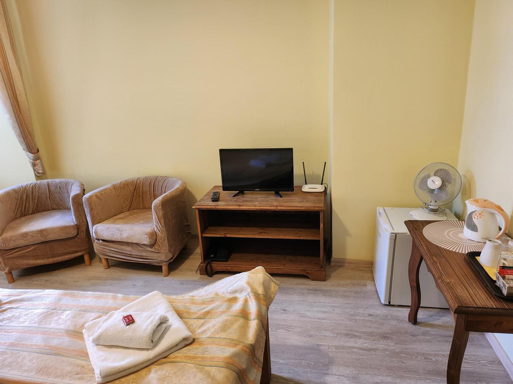 Hotel Opat كوتنا هورا المظهر الخارجي الصورة